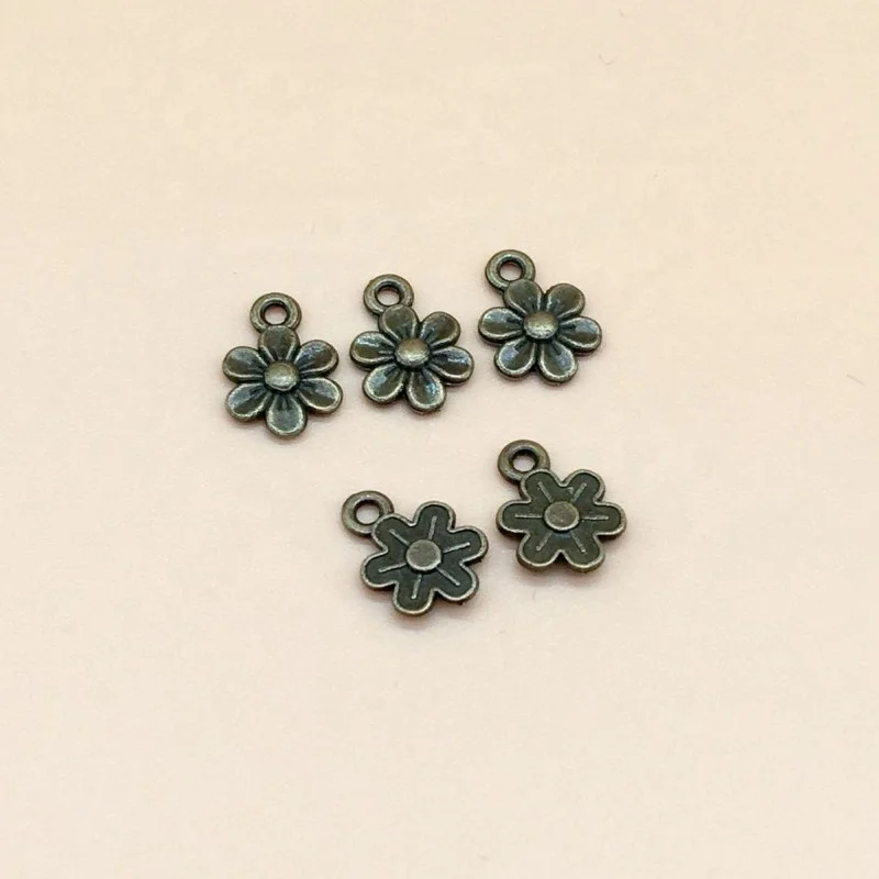 Fashion Lovely Four Clover Alloy Bracelet Earrings Silver Charms Pendants Jewelry Making For DIY Jewelry Making Finding Charms