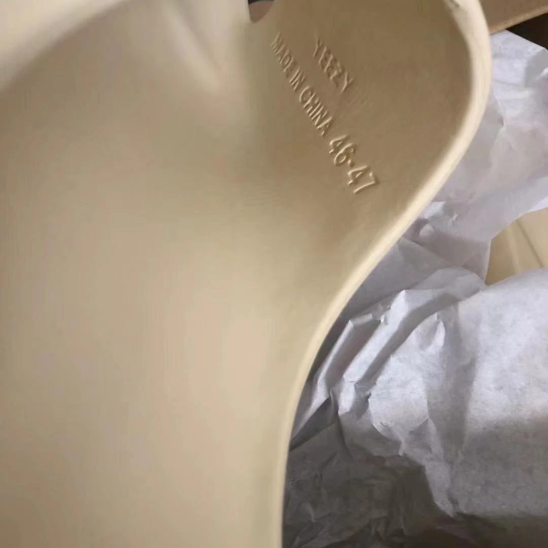  2021 Брендовые женские сандалии YEEZY шлепанцы Yeezy на плоской подошве с коробкой