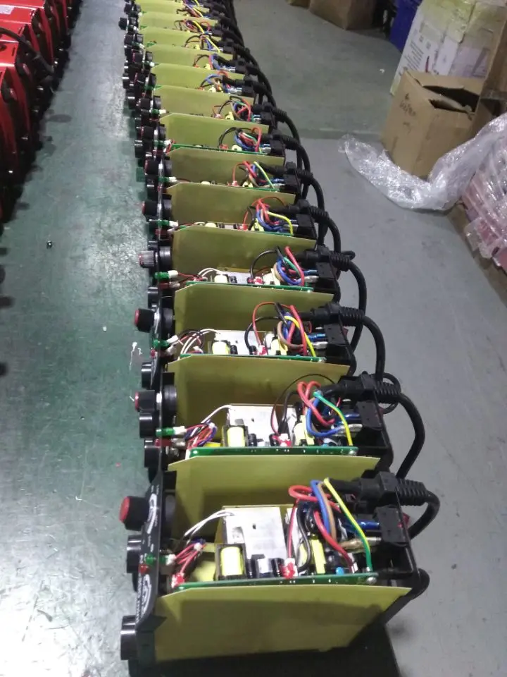 GREATEC Cheap mini portable welder high efficient mini inverter mma welder MMA IGBT inverter arc 200A welding machine