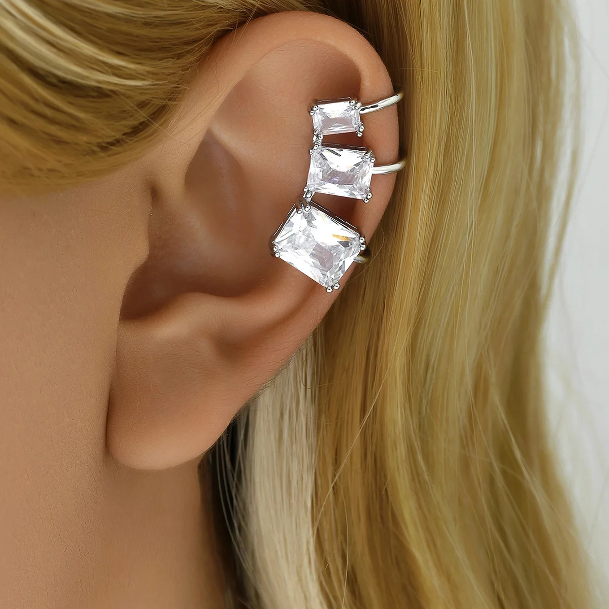 Fashions Ear Bone Cuff Earrings Jewelry Earrings Clip Men Women Ear Cuff Silver Plated Cubic Zirconia Brass Vintage Earrings