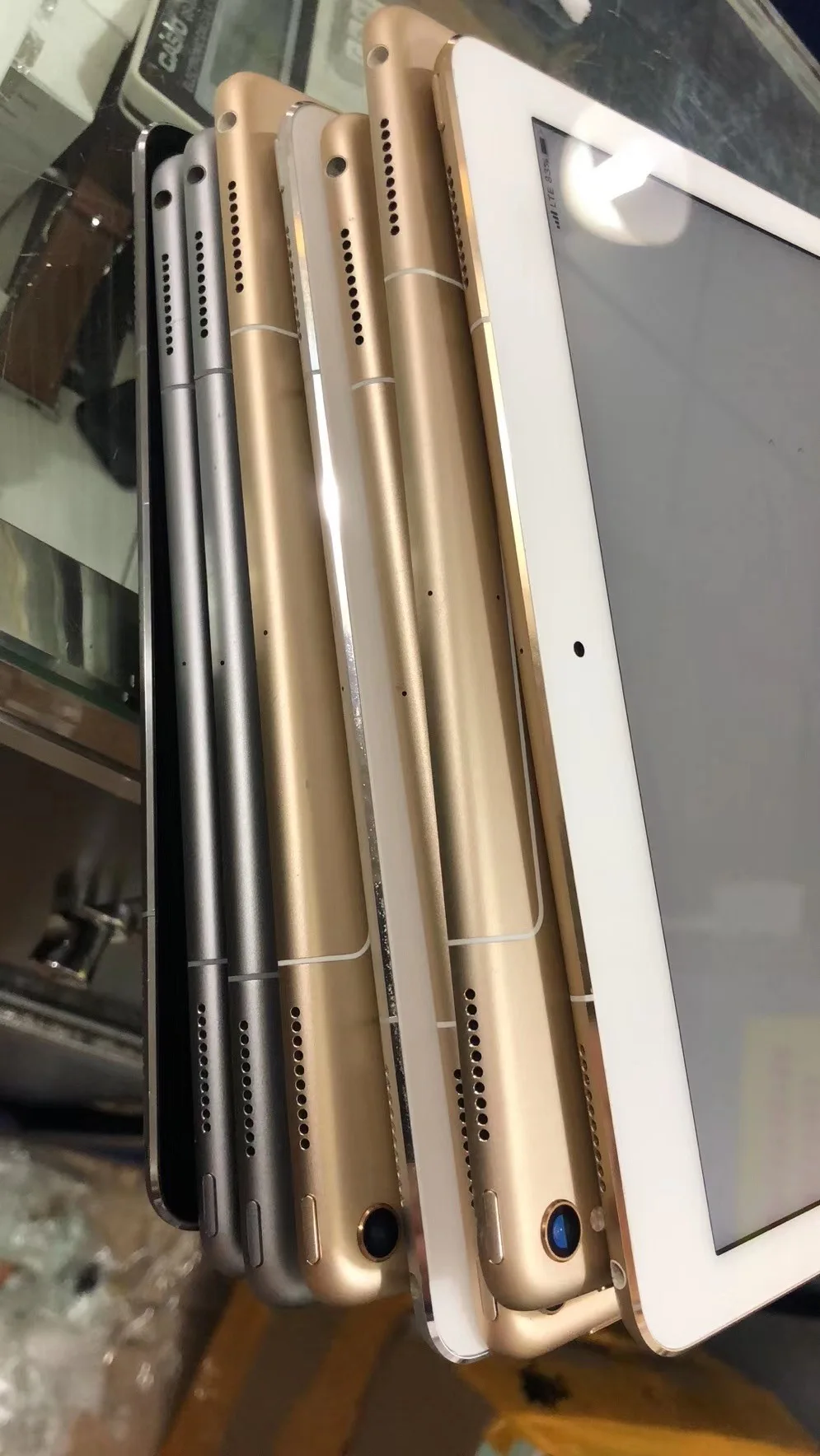 Wholesale original unlocked used for ipad 5 6 air 1 2 pro 9.7 12.9 inch second hand tablet for ipad mini1 2 4 5 16g 32g WIFI 4G