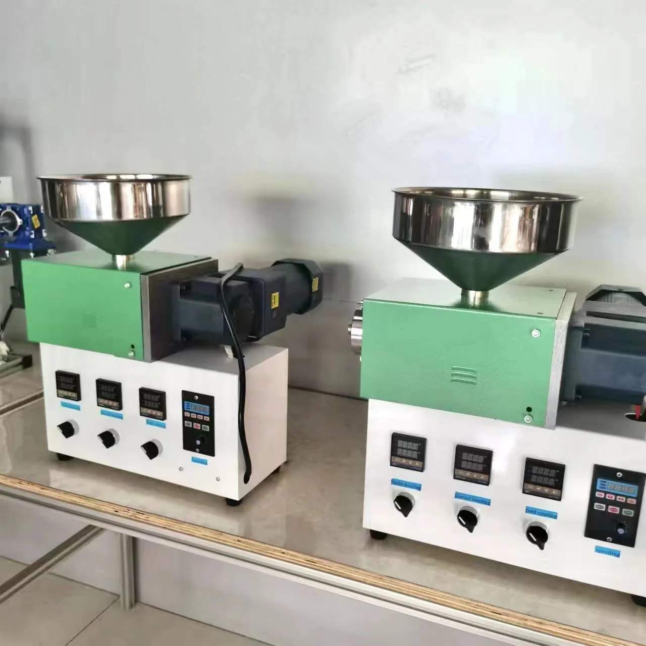 Double screw extruder lab extruder small plastic extruder two screw P21