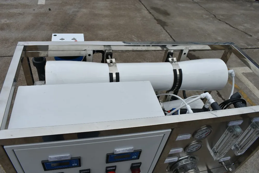 1000LPD китайская установка для очистки соленой и морской воды Ro небольшие опрессовочные машины портативные системы оборудования