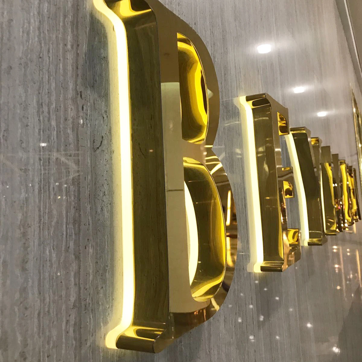 Custom Outdoor Restaurant Names And Logo Light Up Letters 3D Gold Stainless Steel Channel Letter Sign