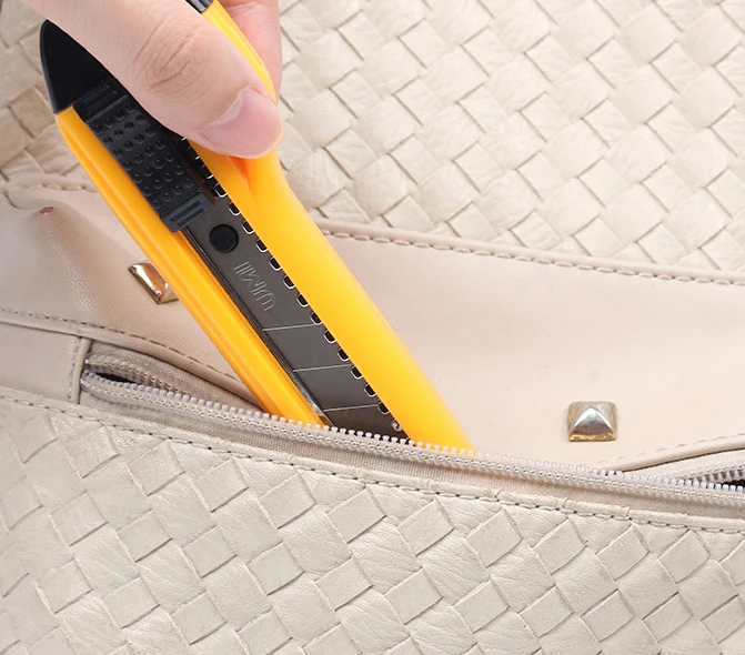 
Wholesale custom supply amazon hot style available art knife color plastic safety stainless durable utility art knife for office 