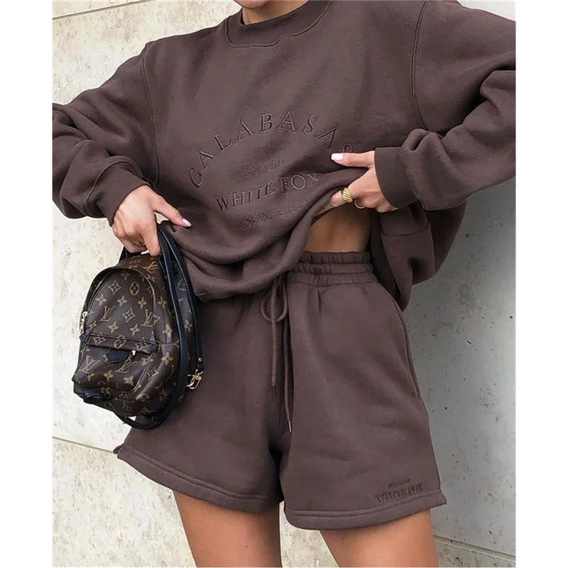 
Brown Pullover Sweatshirt Jogger Shorts Set Crewneck Sweatshirts Wholesale Sweat Shorts Set Loungewear Women Two Pieces Sets 