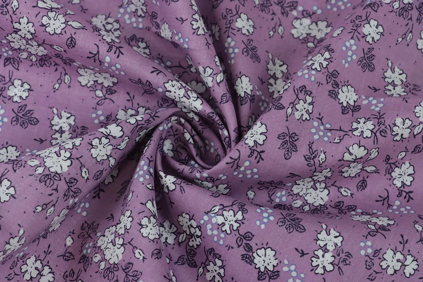 Top Grade Competitive price floral fabric hawaiian organic cotton fabric for shirt