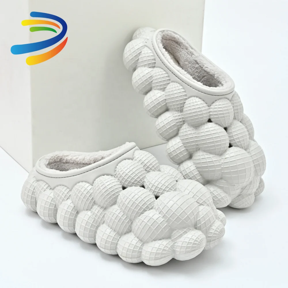 dropshipping product 2022 plush indoor house eva winter warm indoor cotton winter fur bubble slippers foam bubble slides