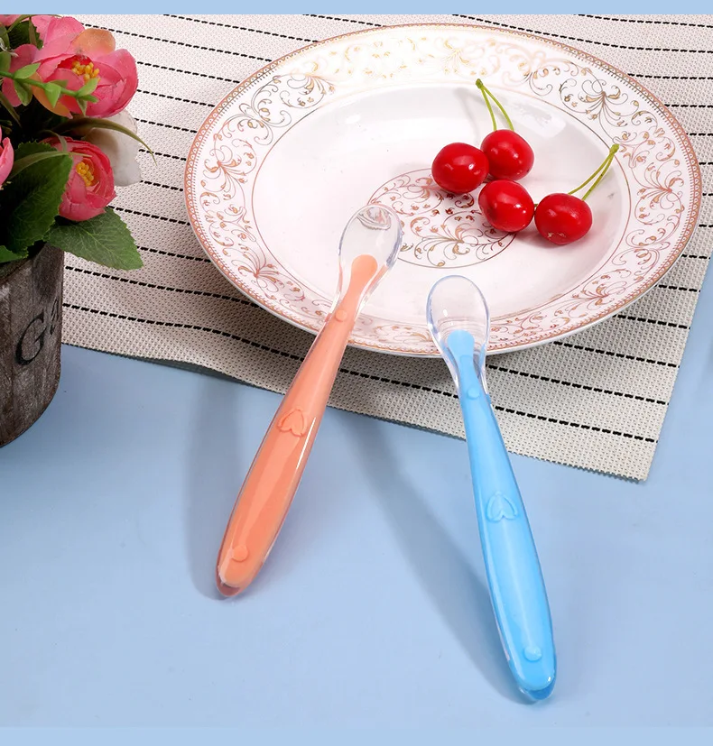 Wholesale BPA Free Infant Child Feeding Spoon Set New Baby Tableware Silicone and PP Material Food Feeder