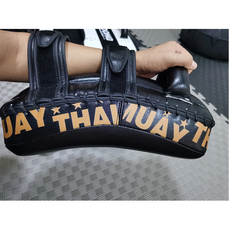 AIDONG Custom Boxing Pads Karate Taekwondo Muay Thai Training MMA Boxing Target Kick Pad
