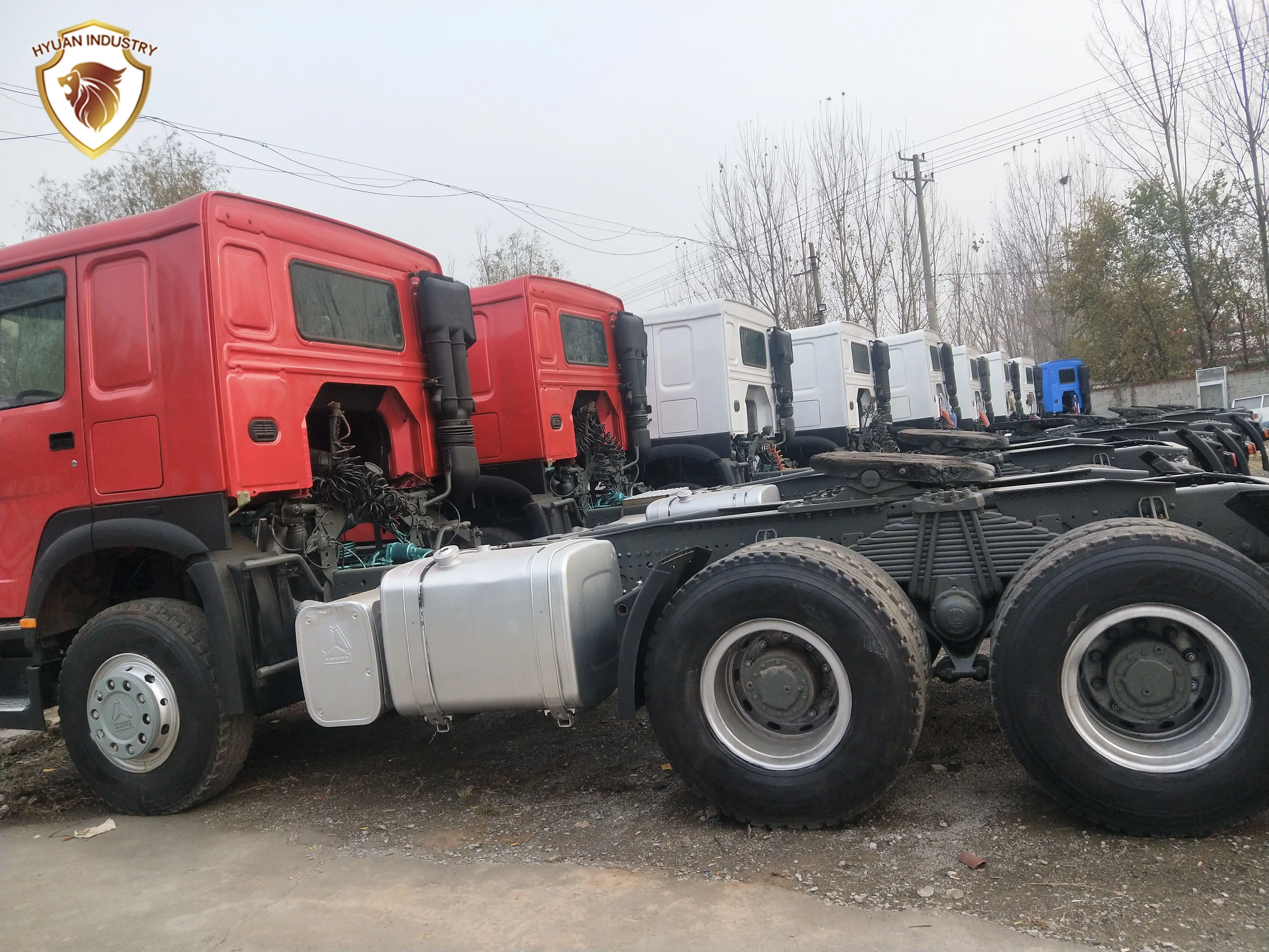 Низкая цена Подержанный трактор HOWO 6x4 371HP головка прицепа лучшего качества