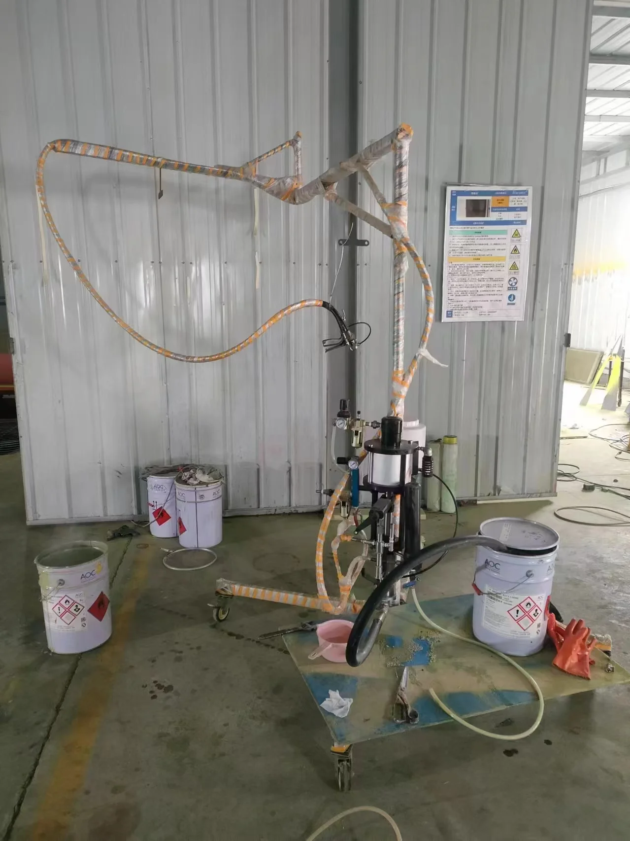 External Mixing Spray Gun System Machine for Industrial Spraying in Various Environments