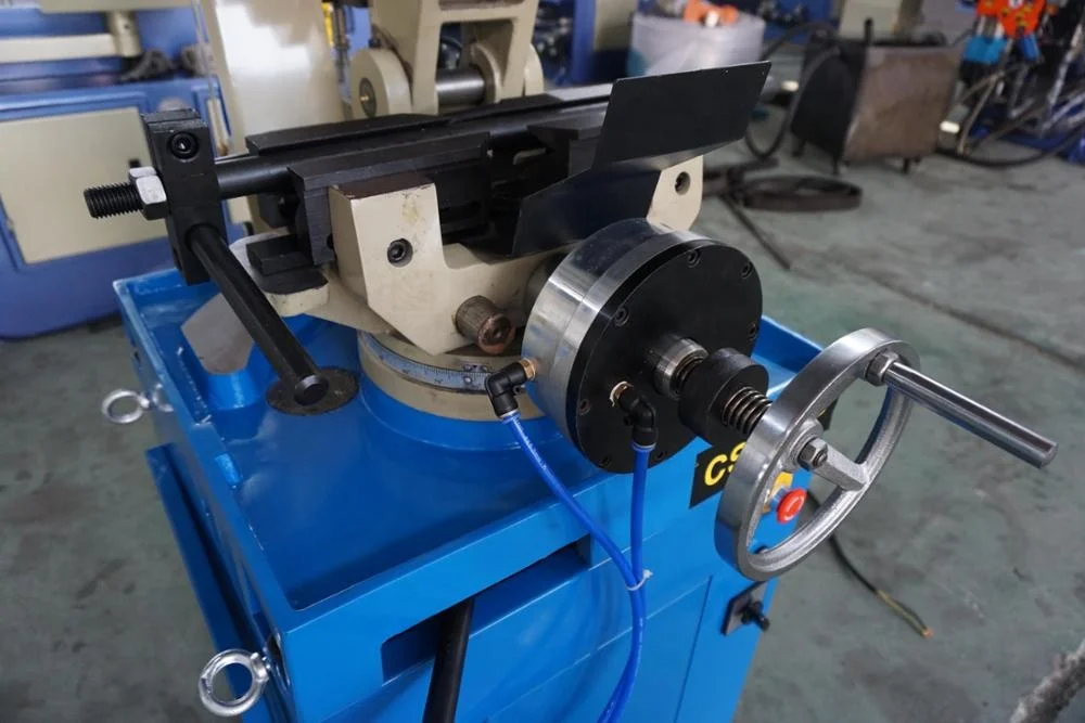 Metal circular saw (pipe cutter) machine
