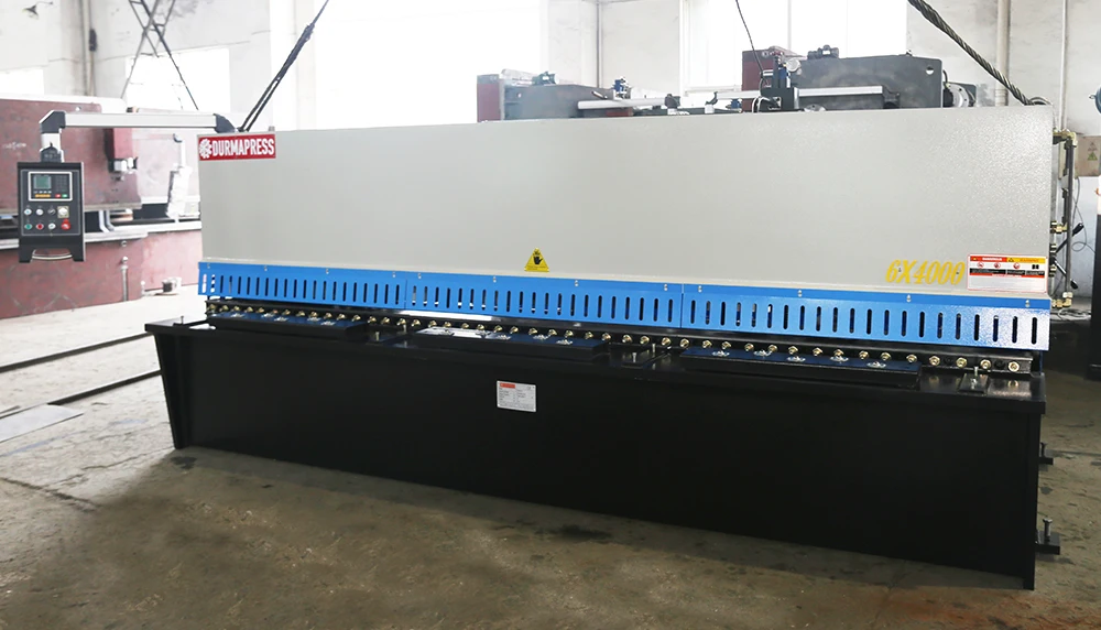 Mild steel plate guillotine shearing cutting machine