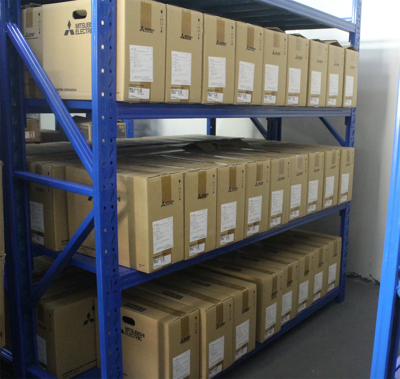 Hot sale Original Mitsubishi J4 Series AC Servo Moto50W HG-KR053 KR053B