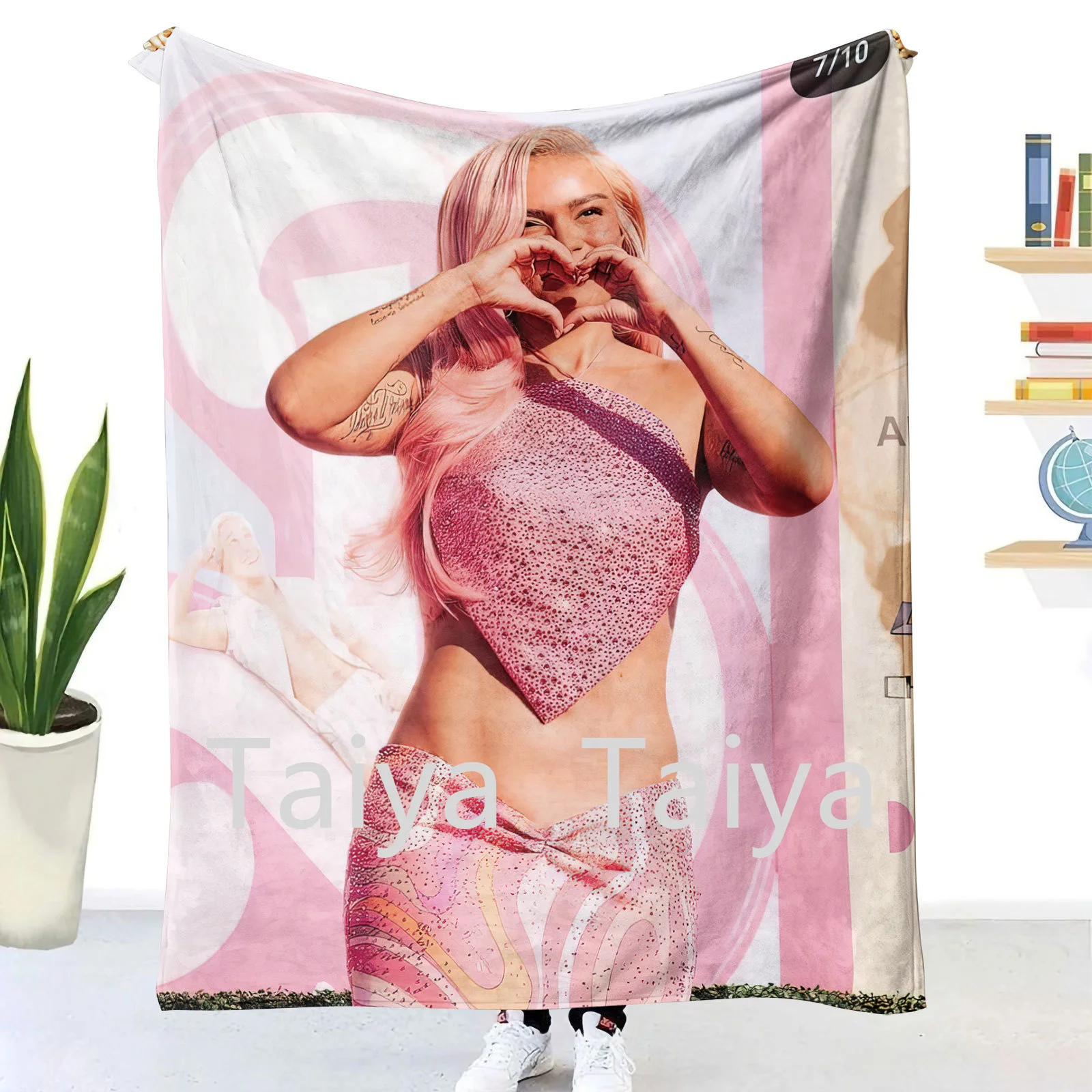 Custom Print new design Karol G thin thickened Flannel fleece travel nap throw blankets