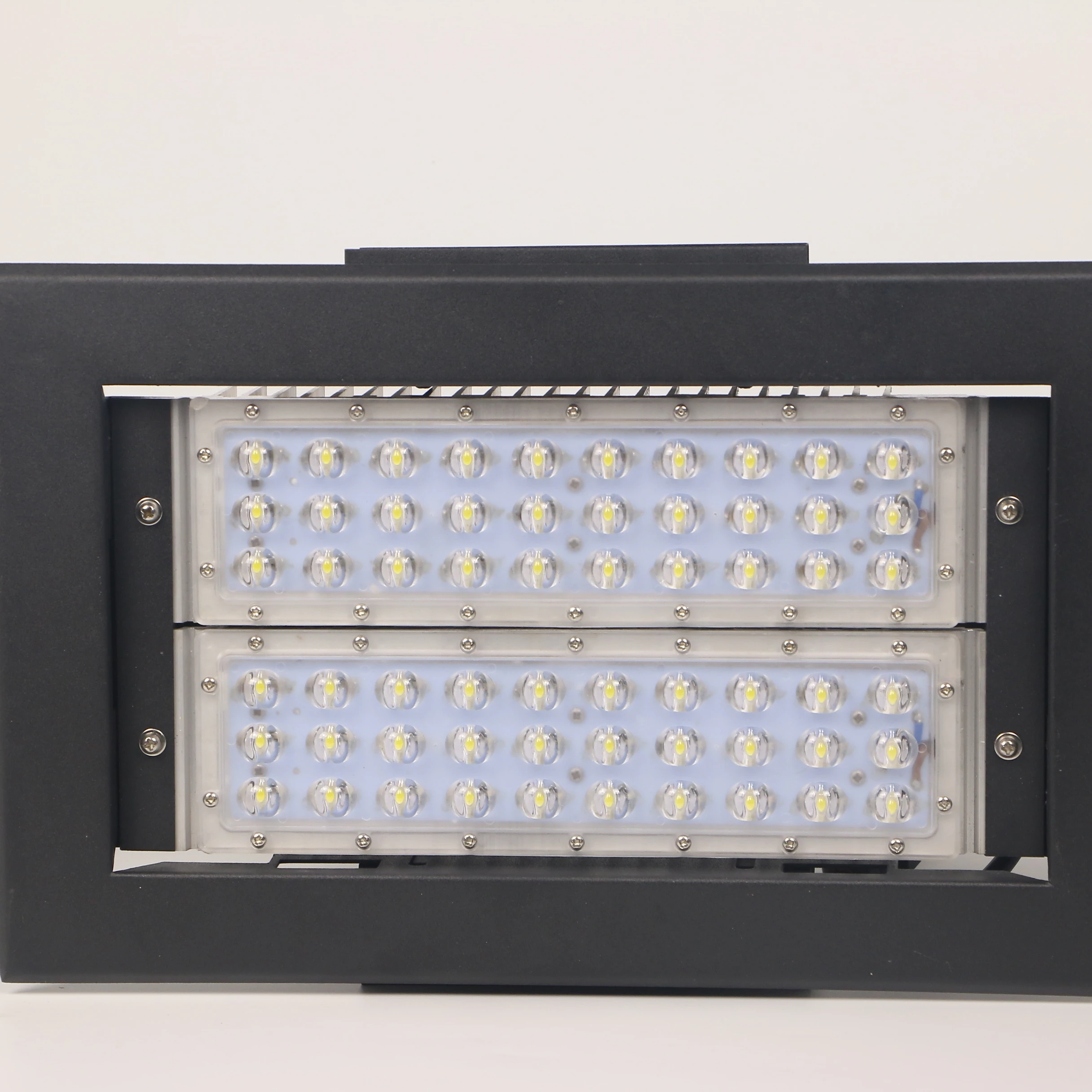 
Туннельный свет 100 Вт 150 Вт 200 Вт 