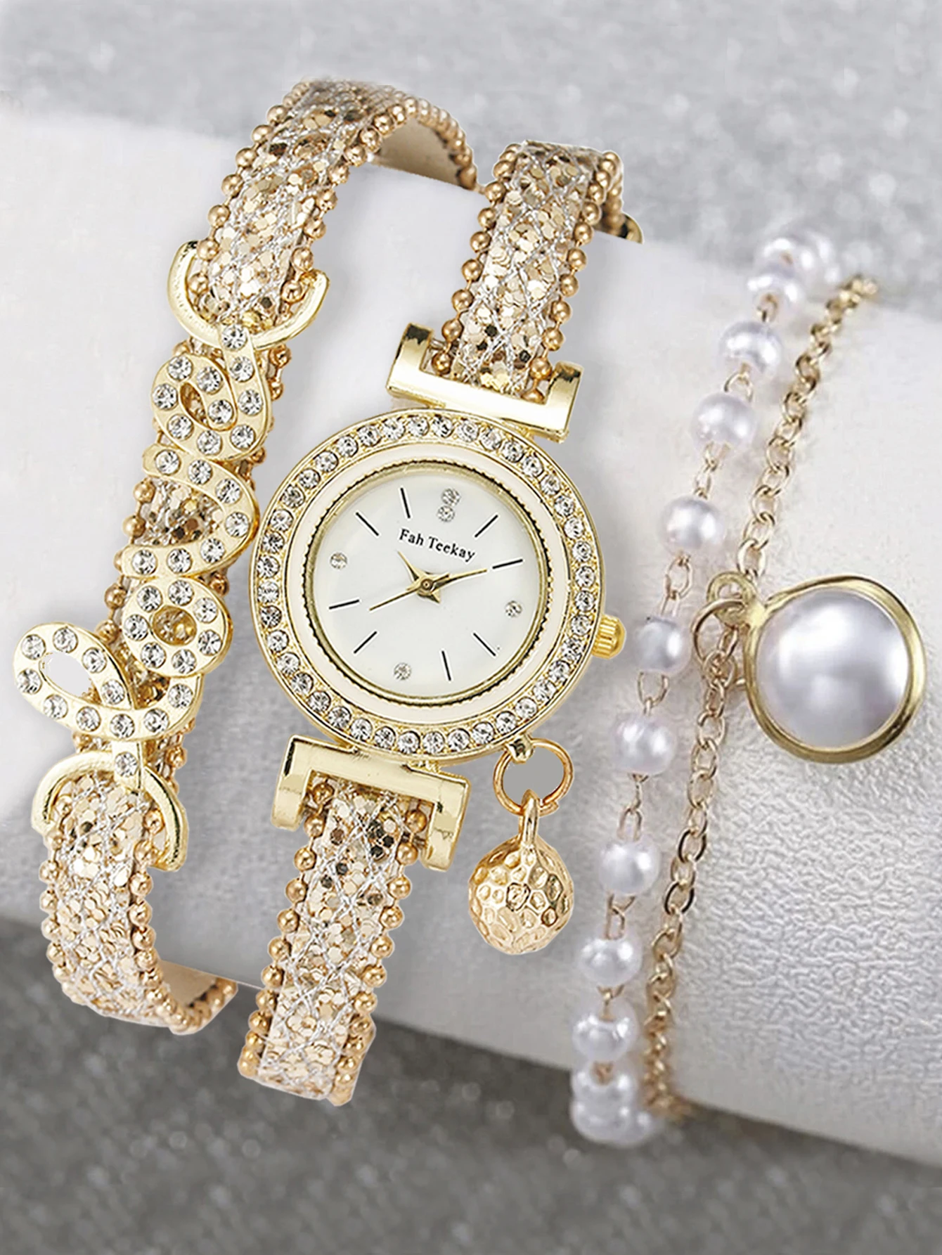 Love Watch for Women Vintage heart Bracelet Dial Analog Quartz Wrist Watches Set WW021