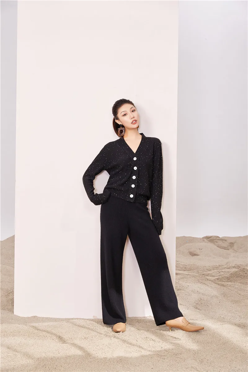 Hot Selling Female Sequin 100% Cashmere Knitted Button V-neck Sweater Cardigan