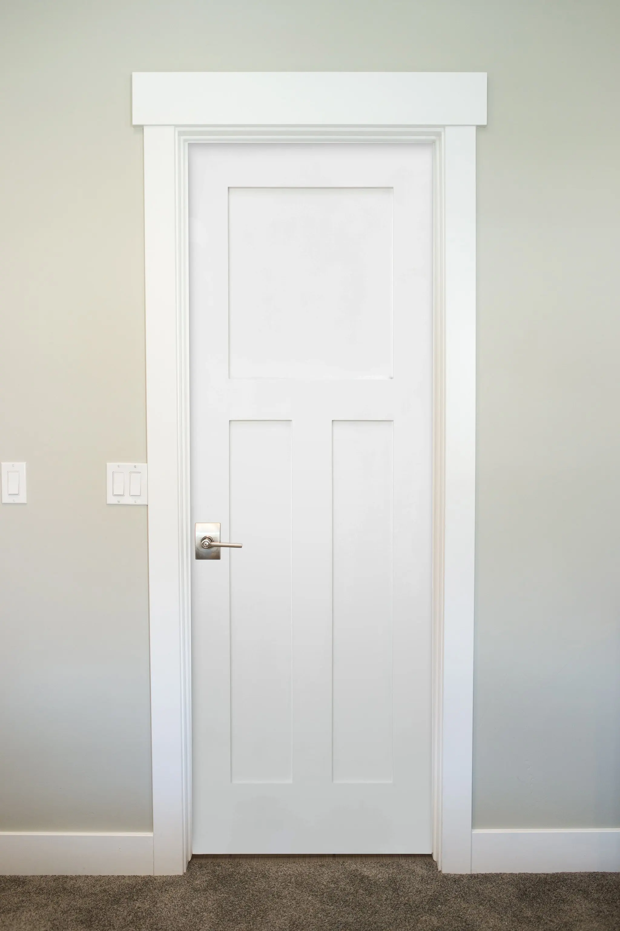 Low Price Wooden Internal Door 3 Panel White Primer Hdf Moulded Doors With Door Frame