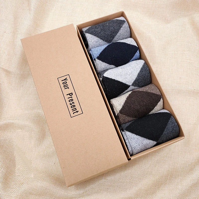 Sock manufacturer box set male socks 5 pairs pack in Business