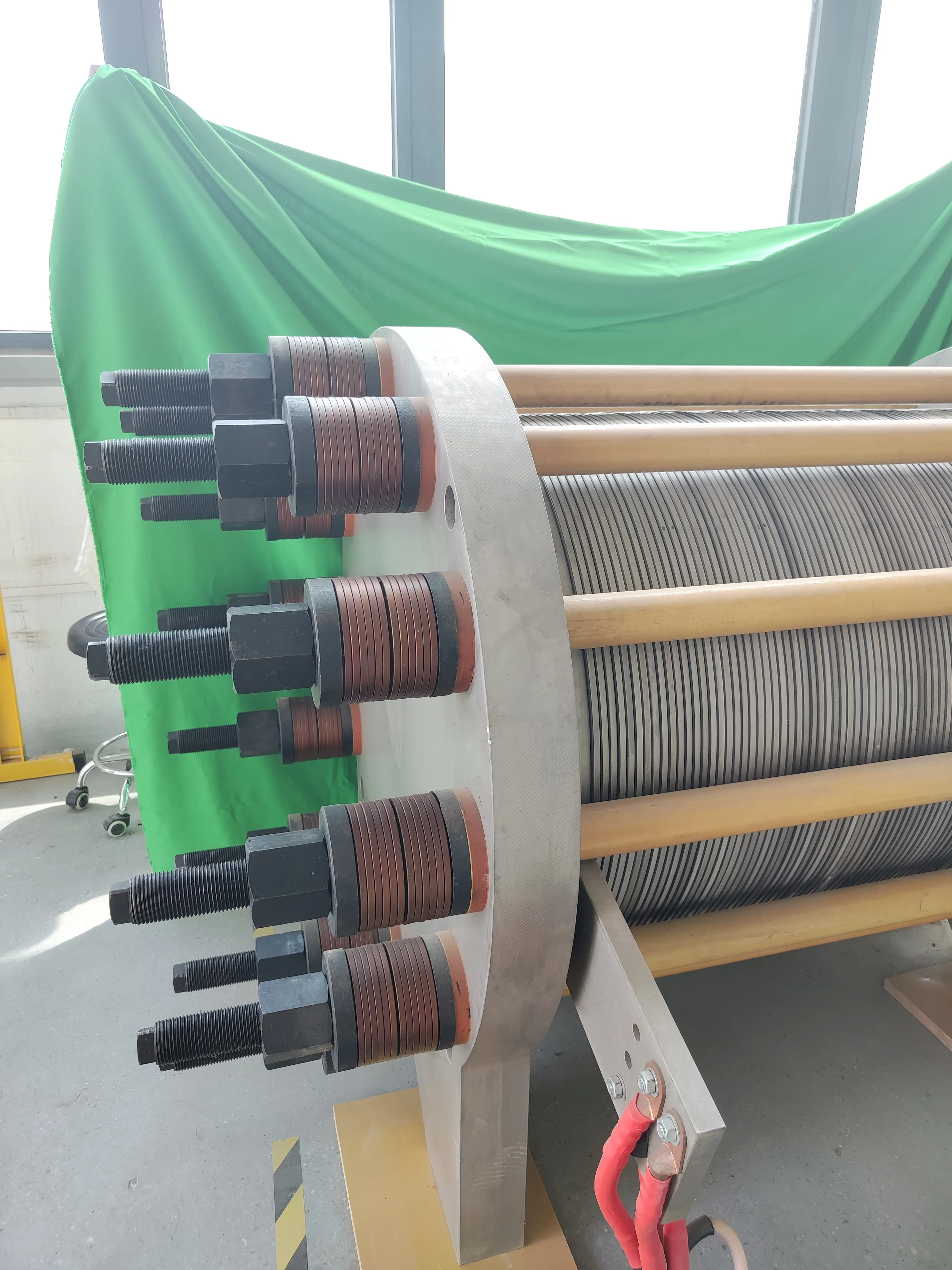 Industrial 2000L HH2 Hydrogen Generator Water Electrolysis for Hydrogen Refueling Station Ammonia Smelting