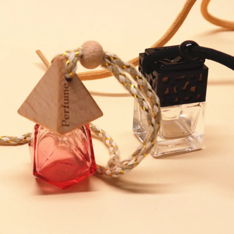 Customized Scents Round Ball Shaped Empty Clear Aroma Glass Car Scent Diffuser Bottle with Wooden Caps and Ropes