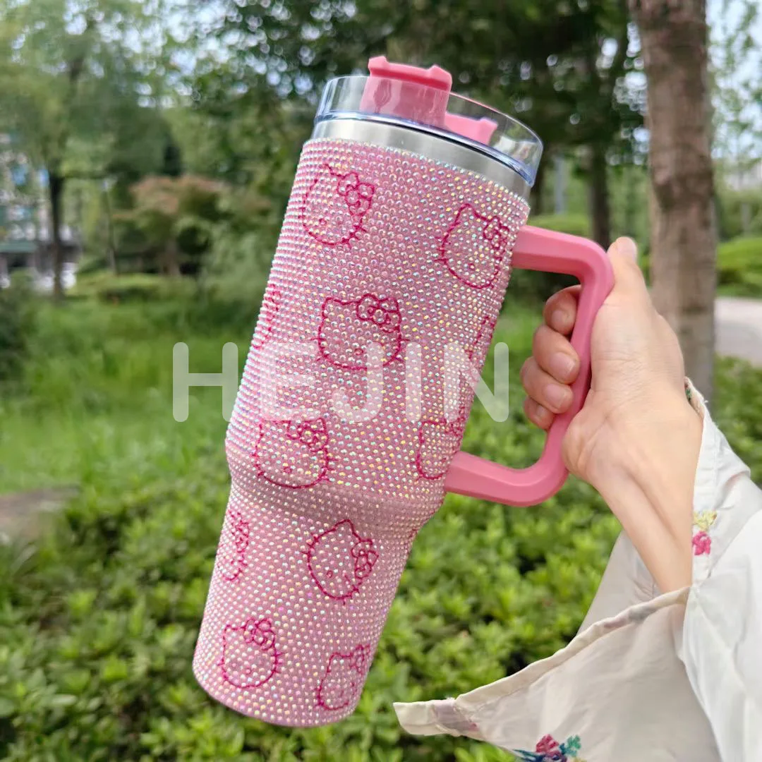 Hot Selling Wholesale Cartoon Cool Insulated Cup Handheld 40 oz Large Capacity Anti-fall Customizable Car Cup