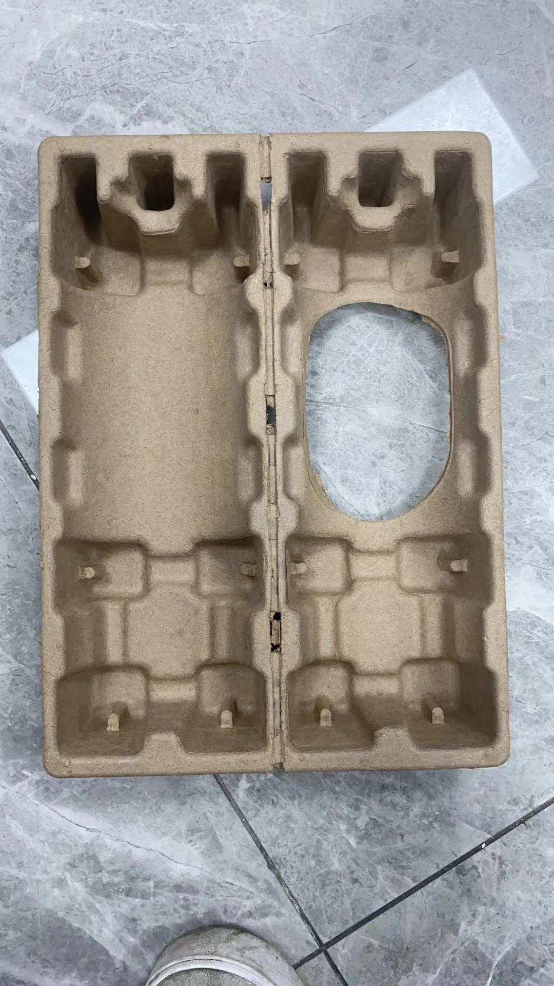 Custom wine pulp insert with corrugated outer box pulp fiber wine packaging shipper