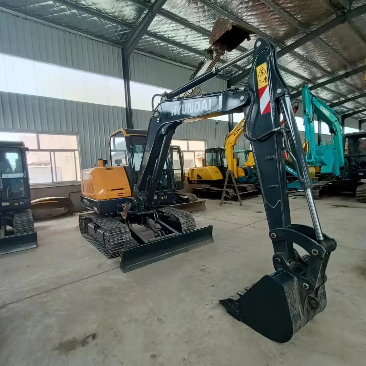 Efficient Heavy Construction Equipment used pc200 excavator for komatsu