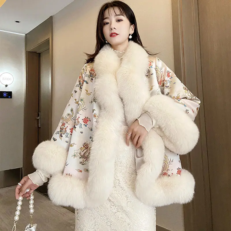 Autumn and winter new Chinese style faux fox fur coat female court ladies satin long beaded  fur  shawl
