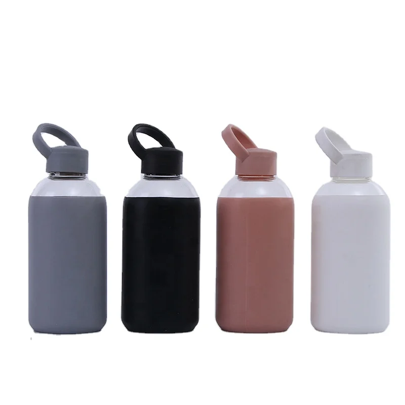 Customized Logo Silicone Sleeve Reusable Glass Water Bottle BPA Free 500ml Applicable for Boiling Water with Lid Accessories