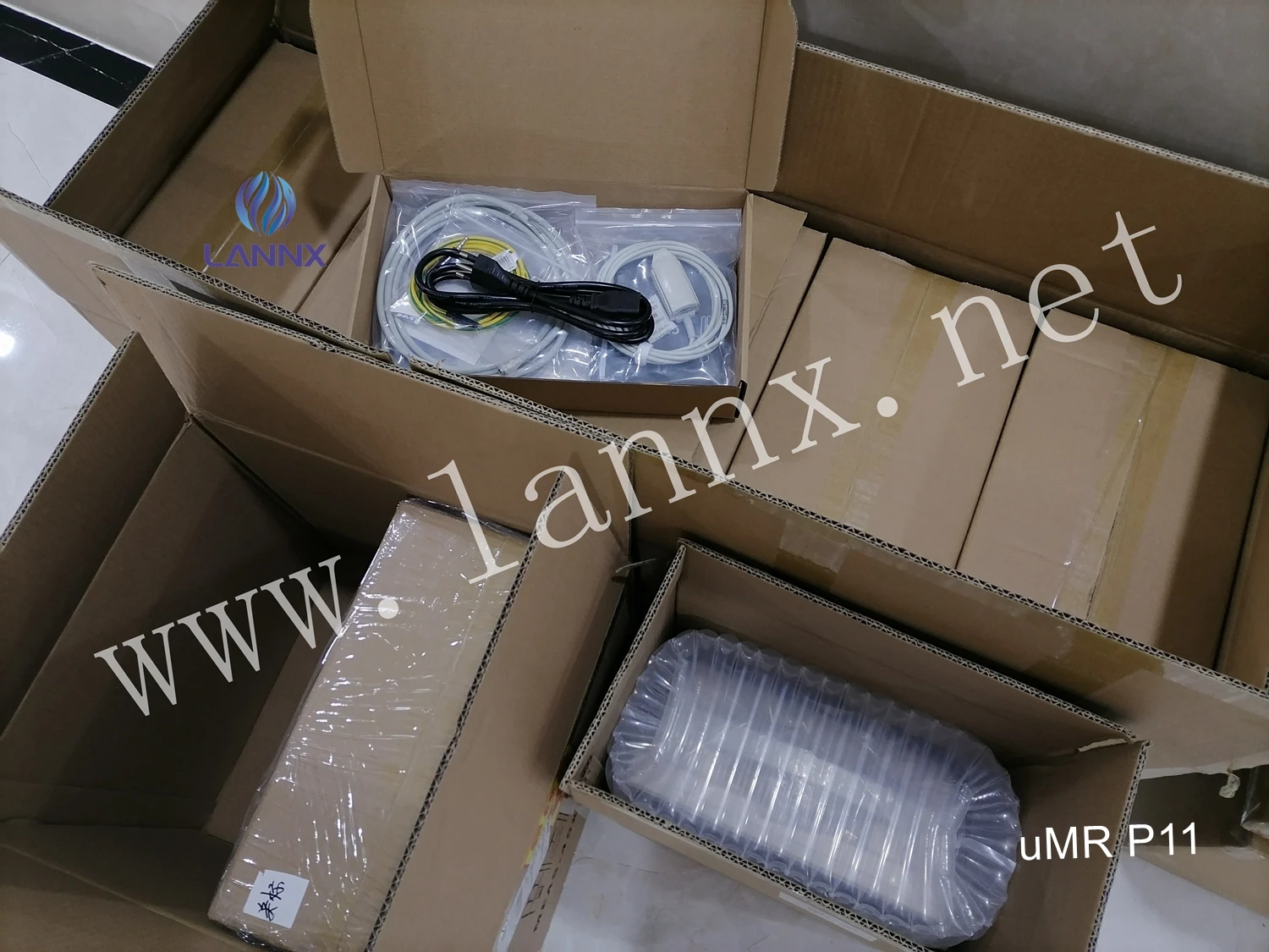 LANNX Mobile Height Adjustable Hospital Medical Vital signs Monitor Trolley with Basket Patient Monitor Rolling Stand