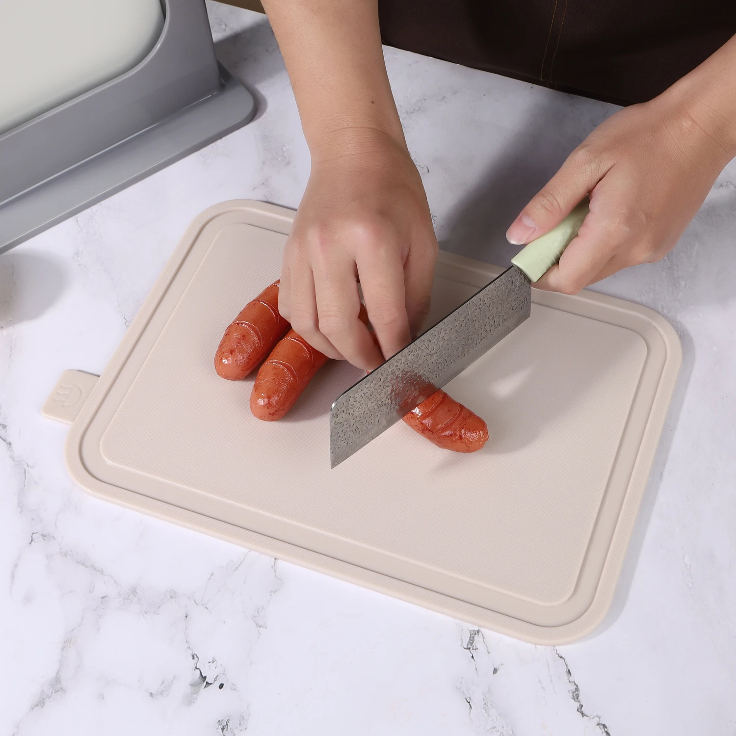 4pcs Eco-Friendly Non-Slip Double Sided Cutting Board Set Square PP Chopping Board with Juice Groove Dishwasher Safe Kitchen Use