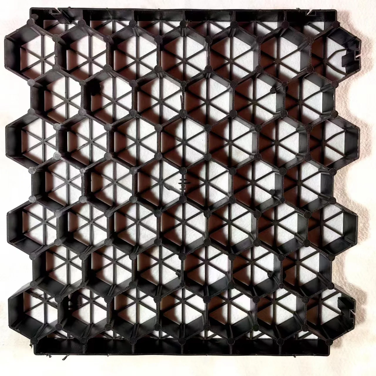 Factory Direct grass grid for Parking Plastic Grid Grass Plastic Paver Grid  pathway or driveway with Free Sample