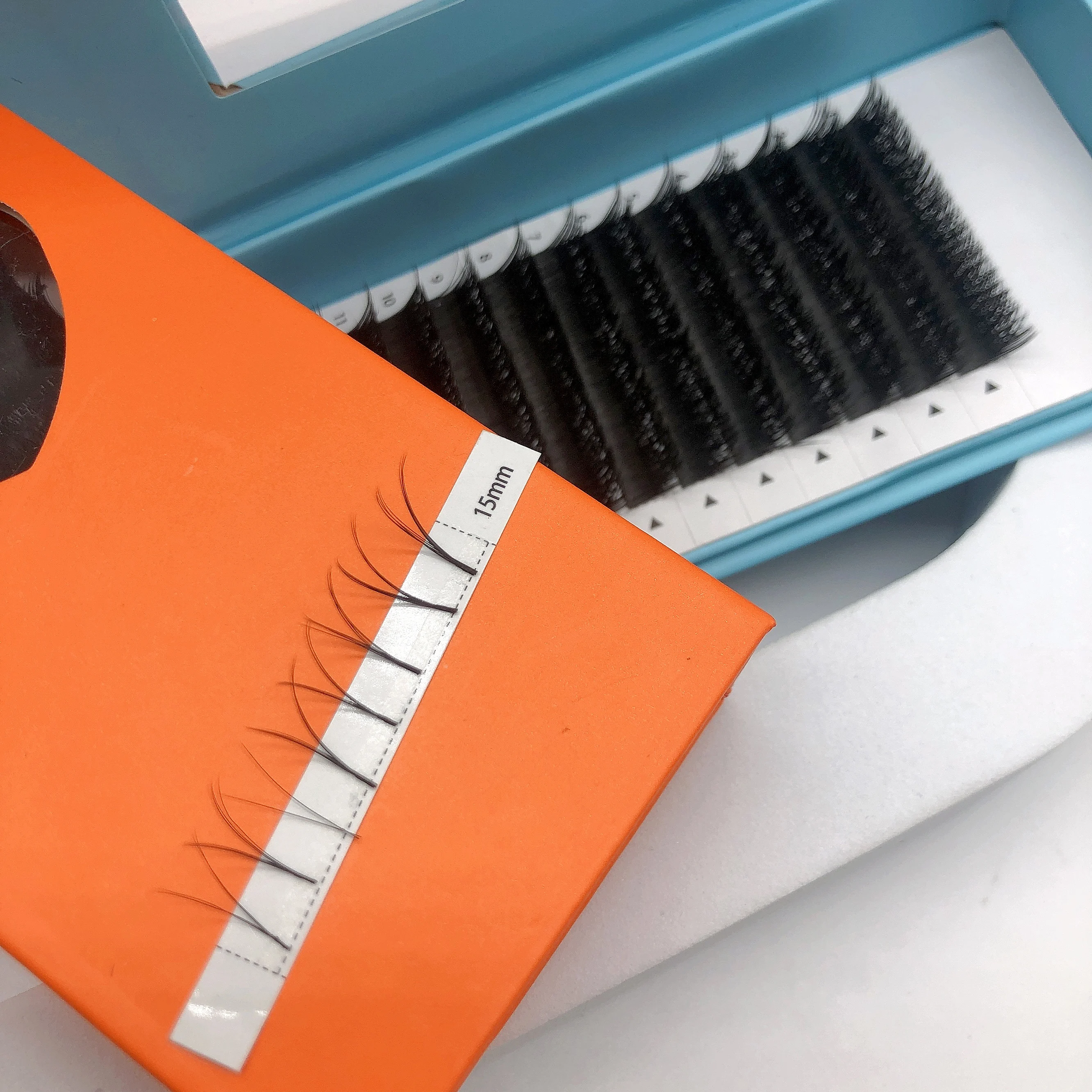 Professional Korean PBT Lash V shape 3D Mink Eyelashes Super Black 12 Lines customization Box V-shaped Eyelash Extension