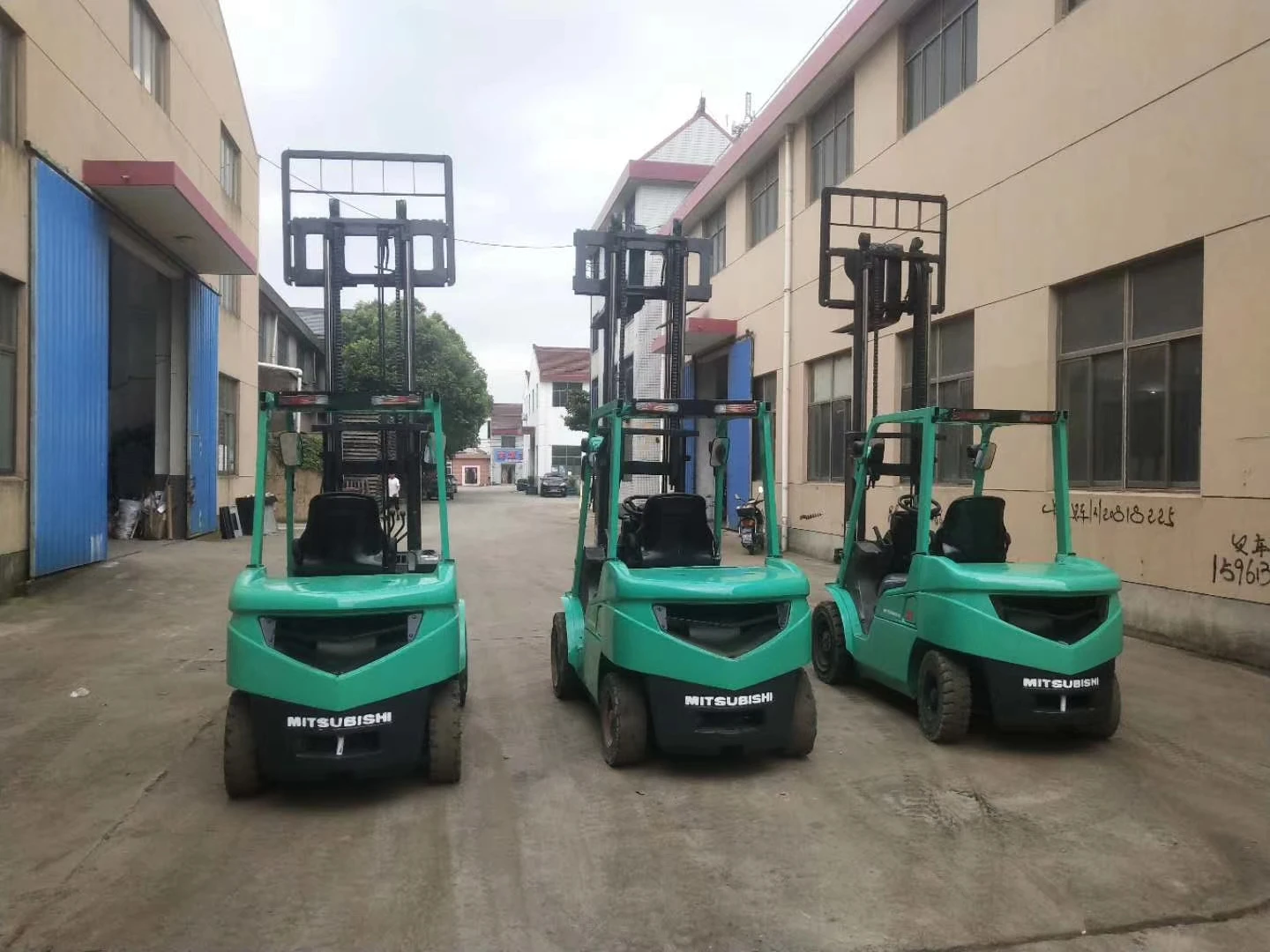 mitsubishi  used forklift from  2.5ton  to 20ton Japan forklift in stock