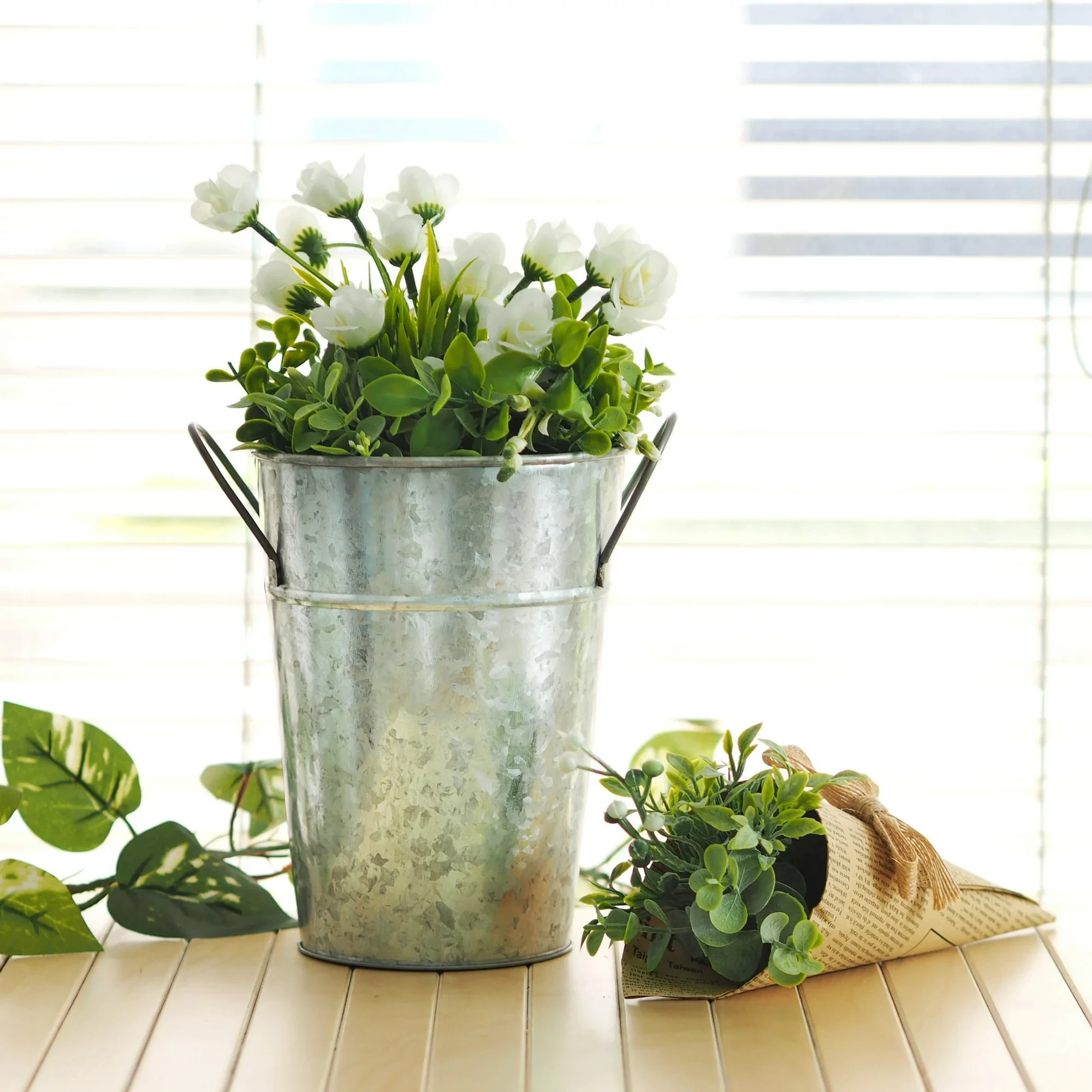 High solid print gray metal bucket planter galvanized flower bucket vase wedding decor