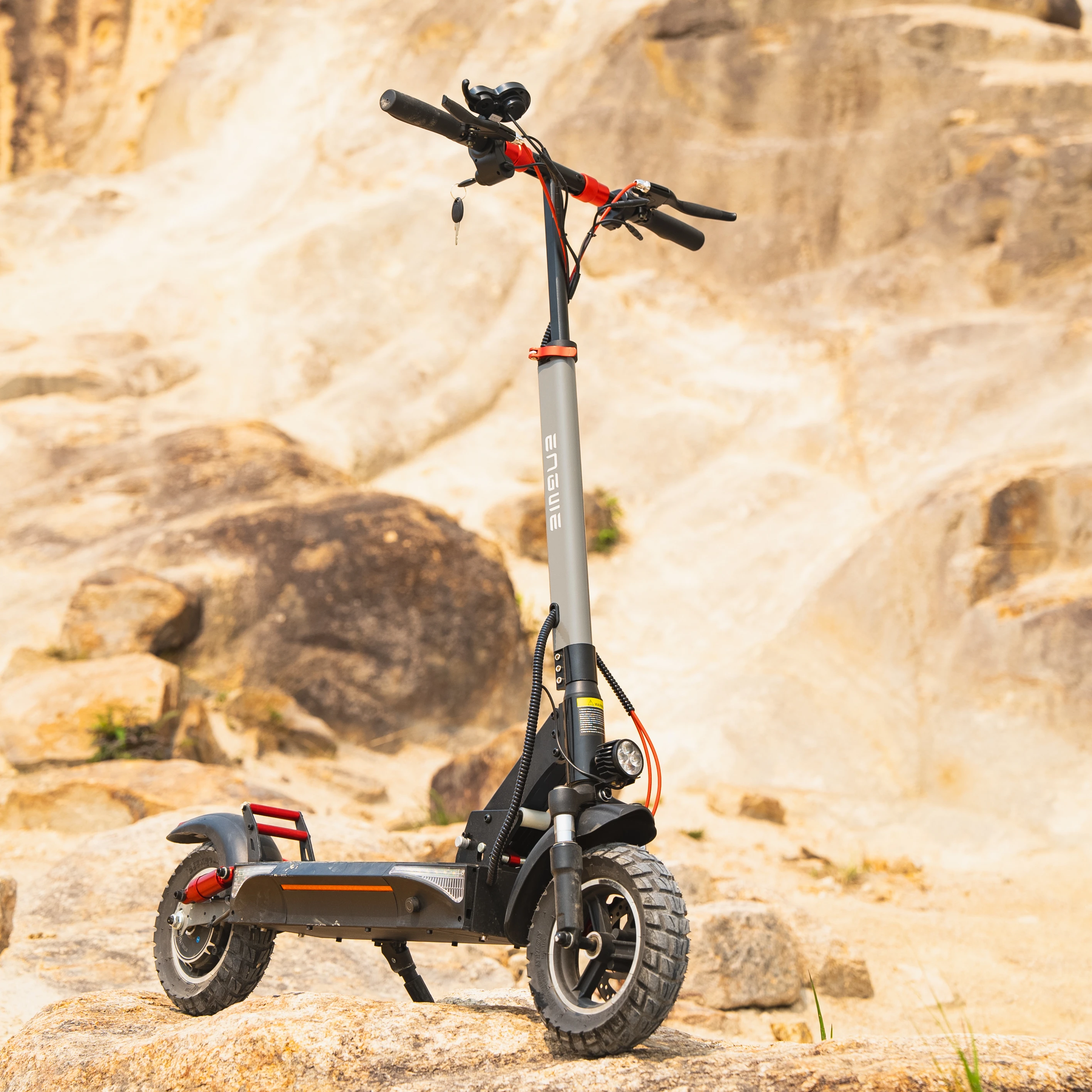 EU stock two wheel off-road electric scooter with seat Engwe y600 600W powerful motor electric scooter adults 10 inch e scooter