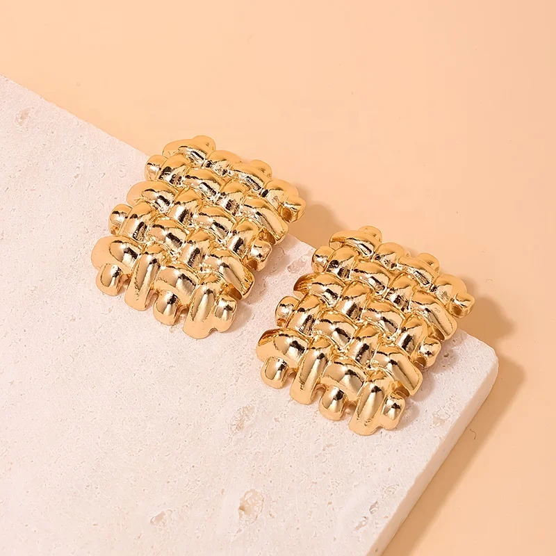 Vintage Alloy Geometric Mesh Stud Earrings Golden Woven Square Stud Earrings for Women Birthday Party Prom Jewelry Gift