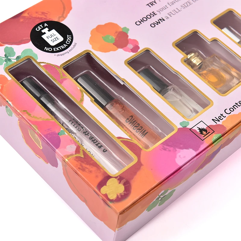 Custom Biodegradable Coated Paper Christmas Eve Gift Packaging Paper Box Cosmetic Gift Box for Christmas With Plastic Tray