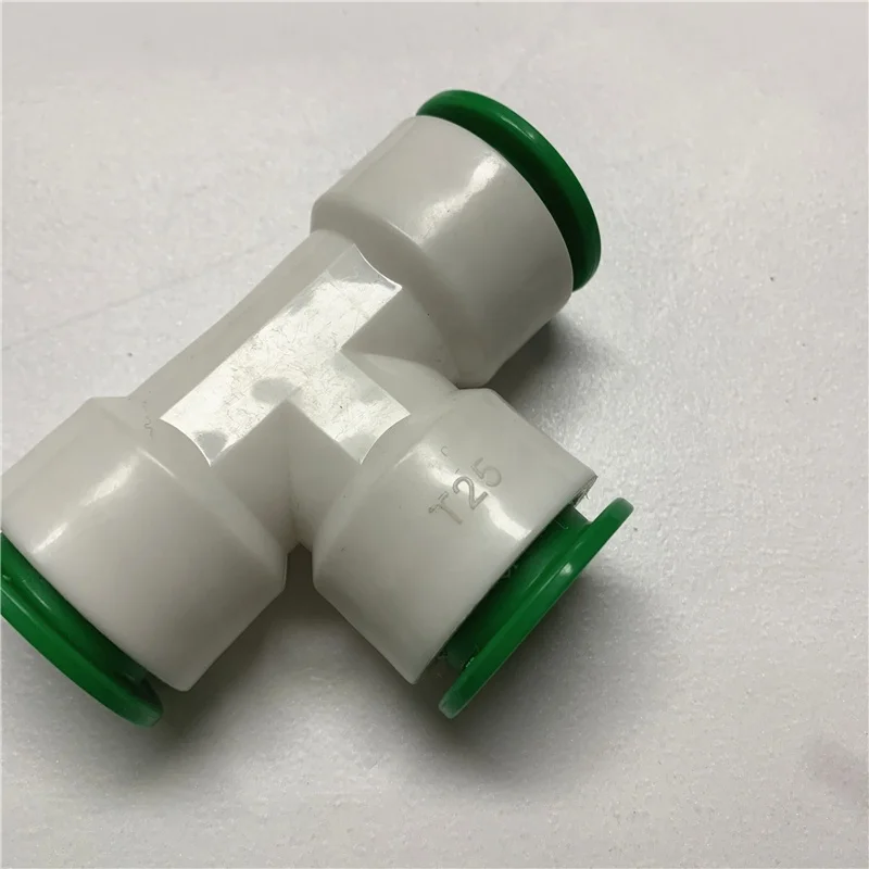 High quality customized 1/2' 3/4' 1'  ppr quick connector fitting for home garden system