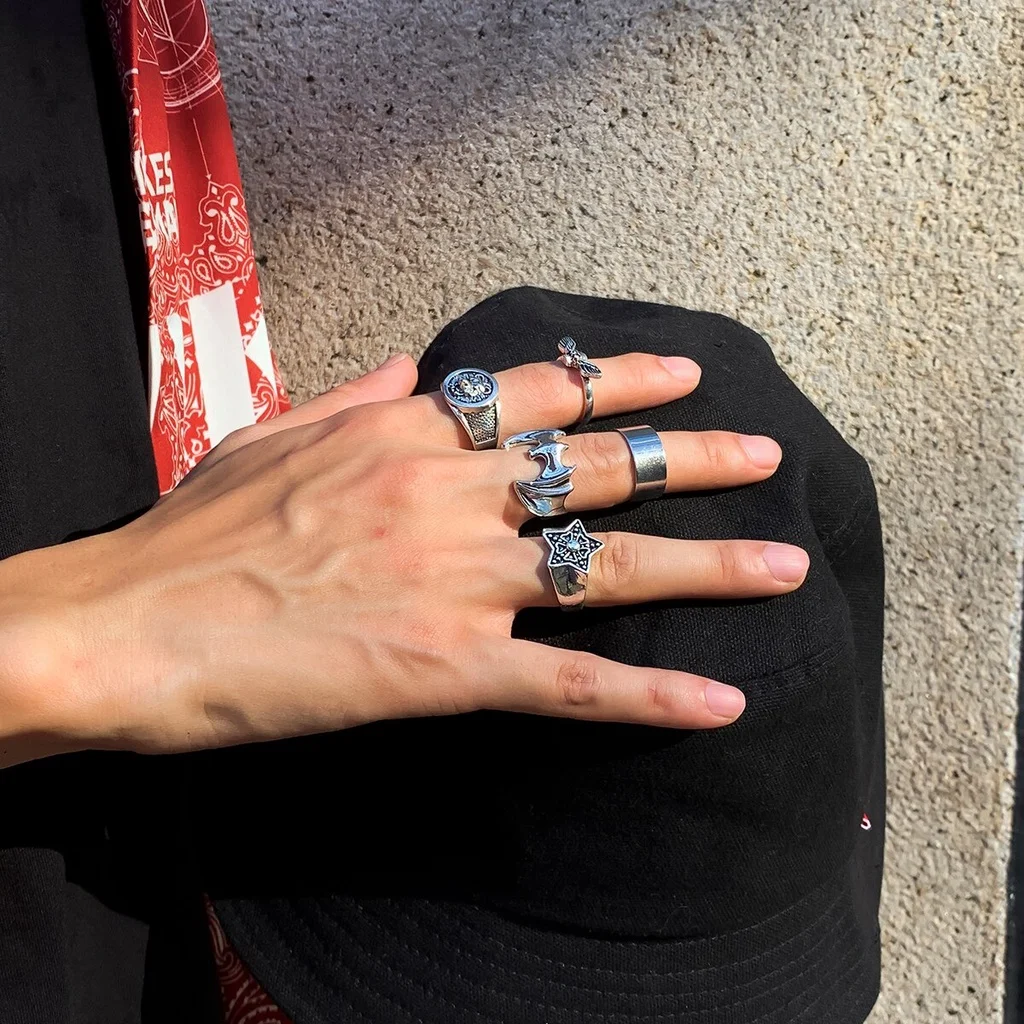 5Pcs/Set Gothic Skeleton Skull Bats Wing Rings Set for Men Punk Vintage Silver Color Star Rings Steampunk Jewelry