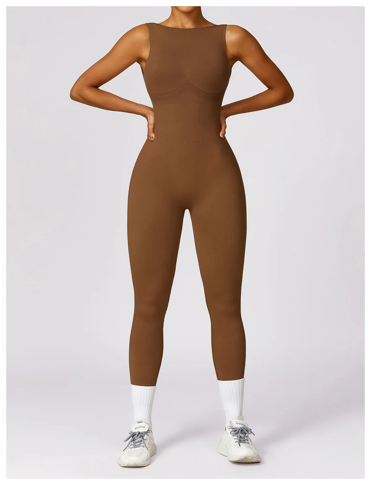 Fashion New Yoga Fitness Wear Seamless Deep V Back Gym Jumpsuits Female Sleeveless Scrunch Butt Yoga Bodysuit For Women