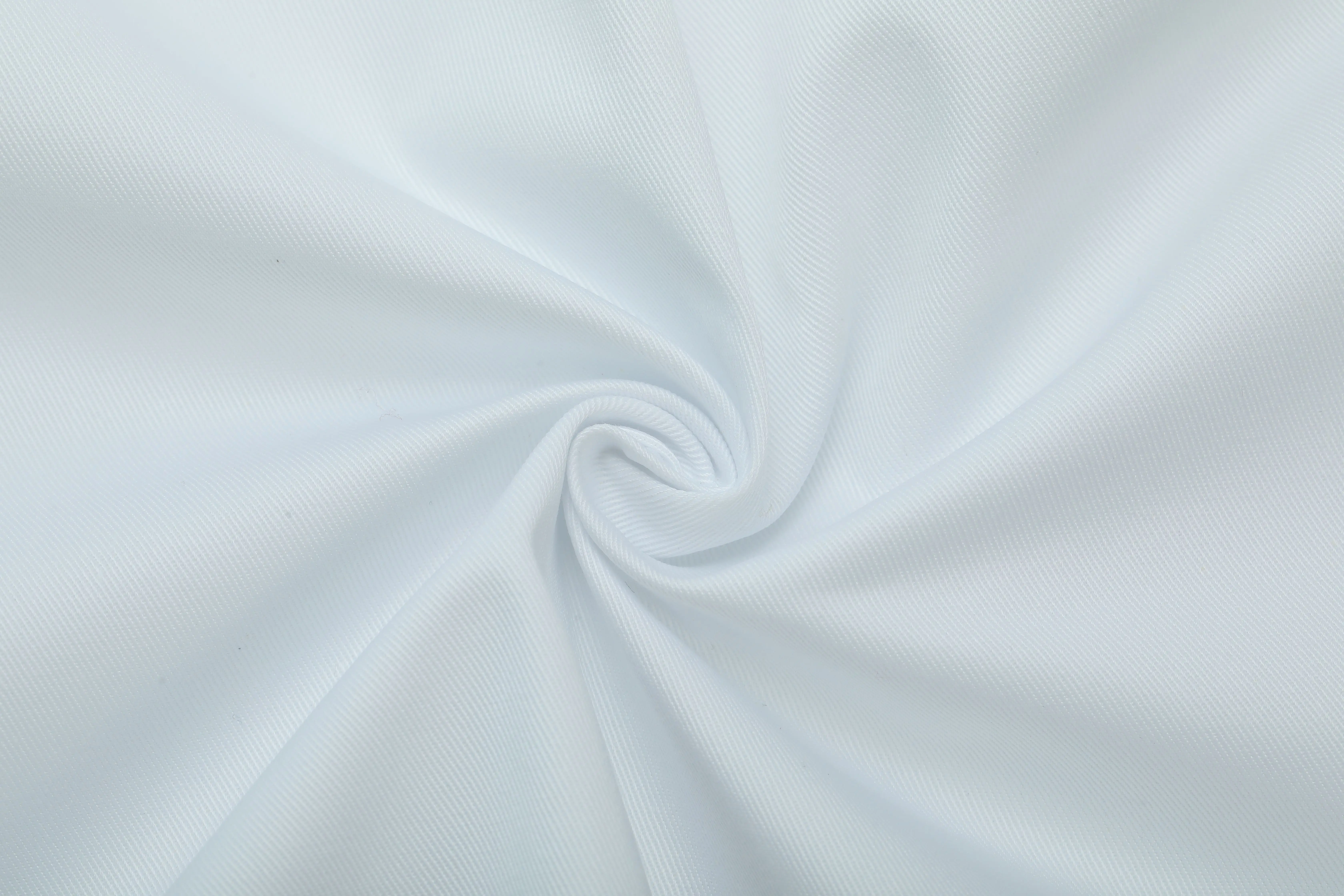 60% Cotton 40% Polyester Rip-Stop Twill Fabric in Ligdark Grey for Uniforms Suits Dresses Bags