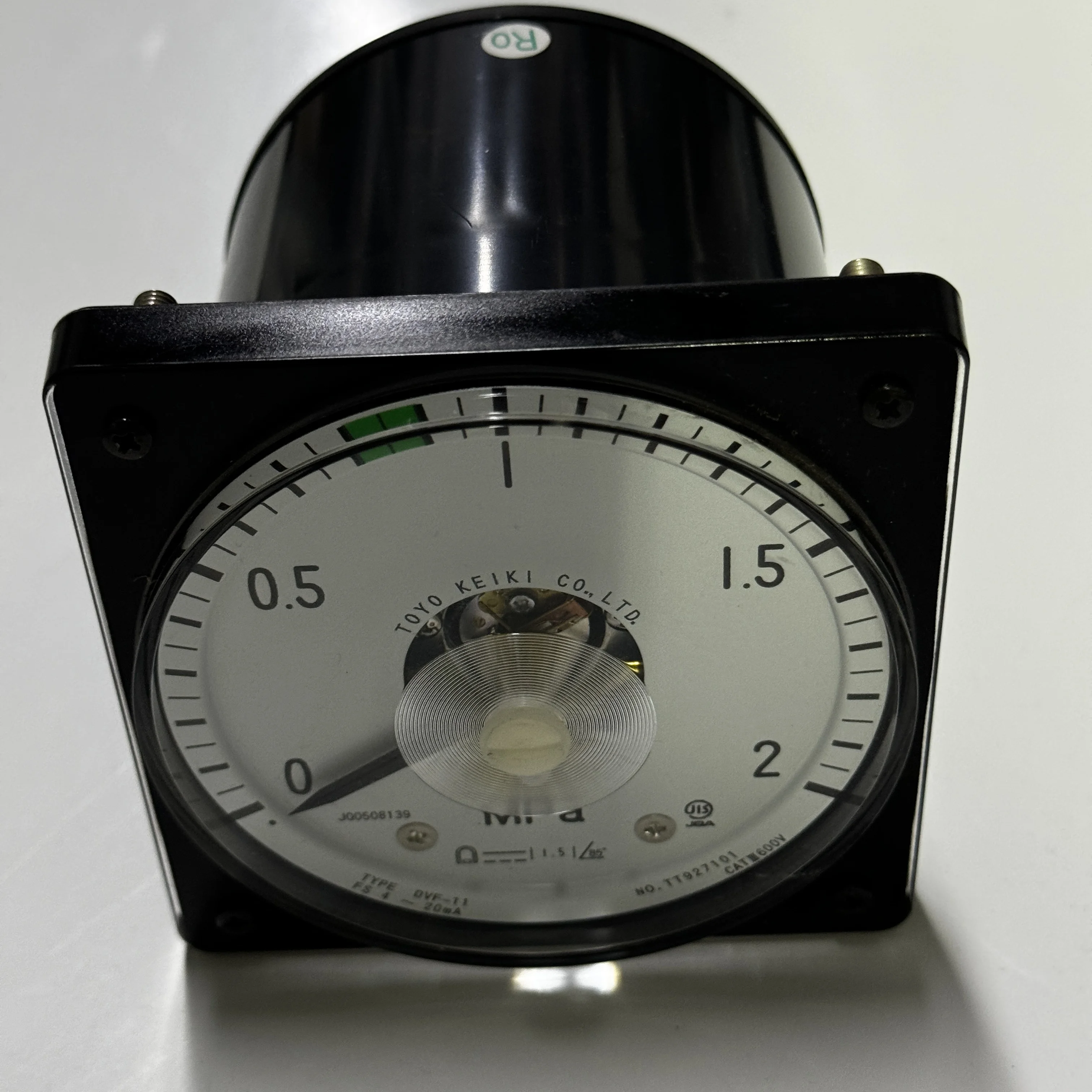 Toyo Keiki DVF-11 Panel Meter Gauge 0-2 MPA