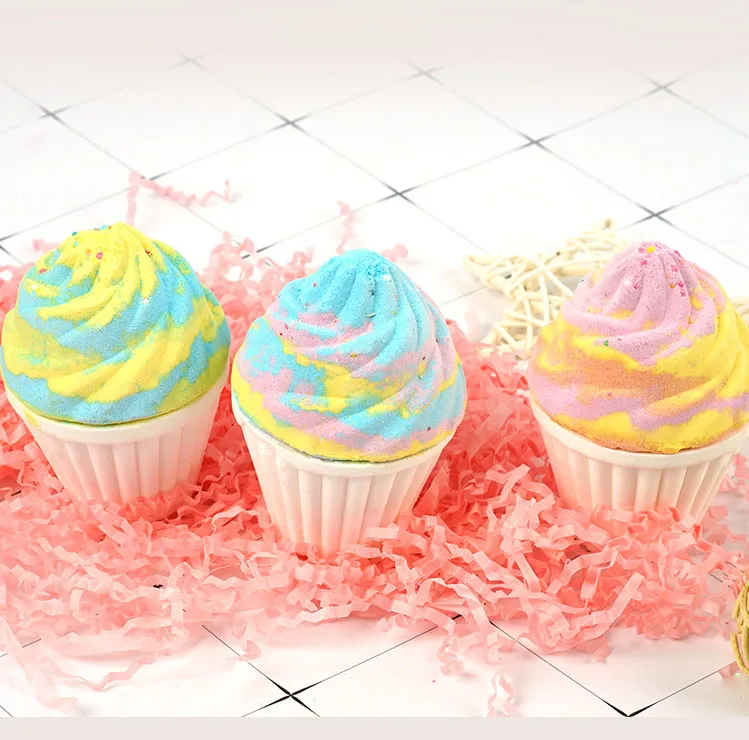 Wholesale Custom Shower Bombs Ice Cream Handmade Vegan Bubble Kids Donut Cupcake Scented Bath Bomb Gift Set