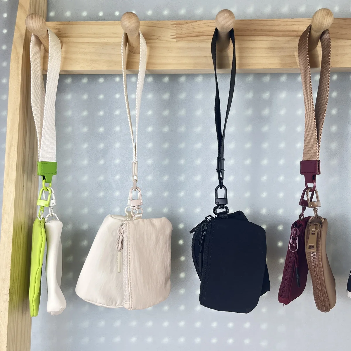 Wholesale 2024 New Dural Pouch Wristlets Portable Key Chain with Coin Bag And Card Holder Mini Double Wrist Bracelet Wallet