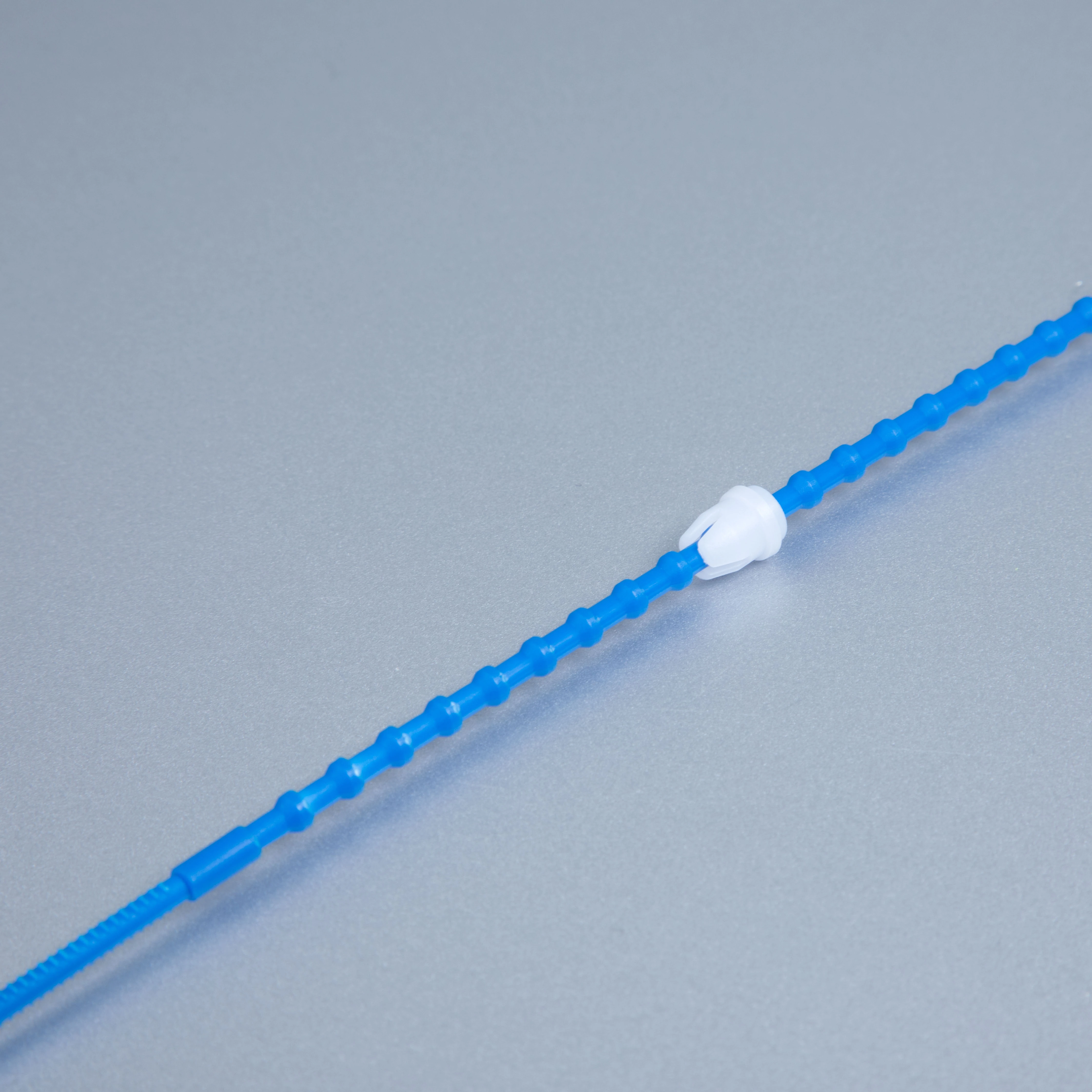 100 Pack Model OL220 Security Seal Pull Tie Tags Plastic Secure Anti-Tamper Seals Security Seals for Swing Tags