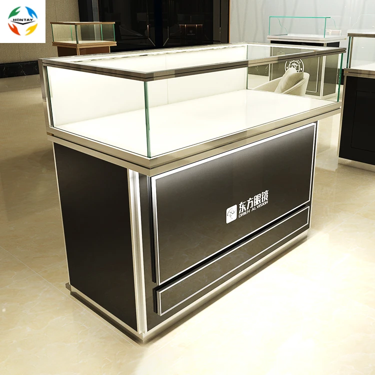 Мебель для магазина